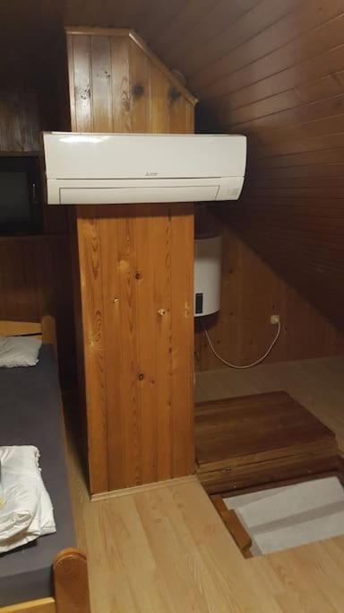 Chalet Kujavnk Kranj Luaran gambar